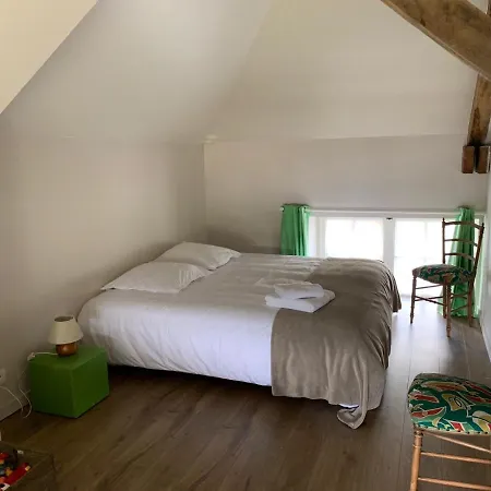 La Petite Ecole